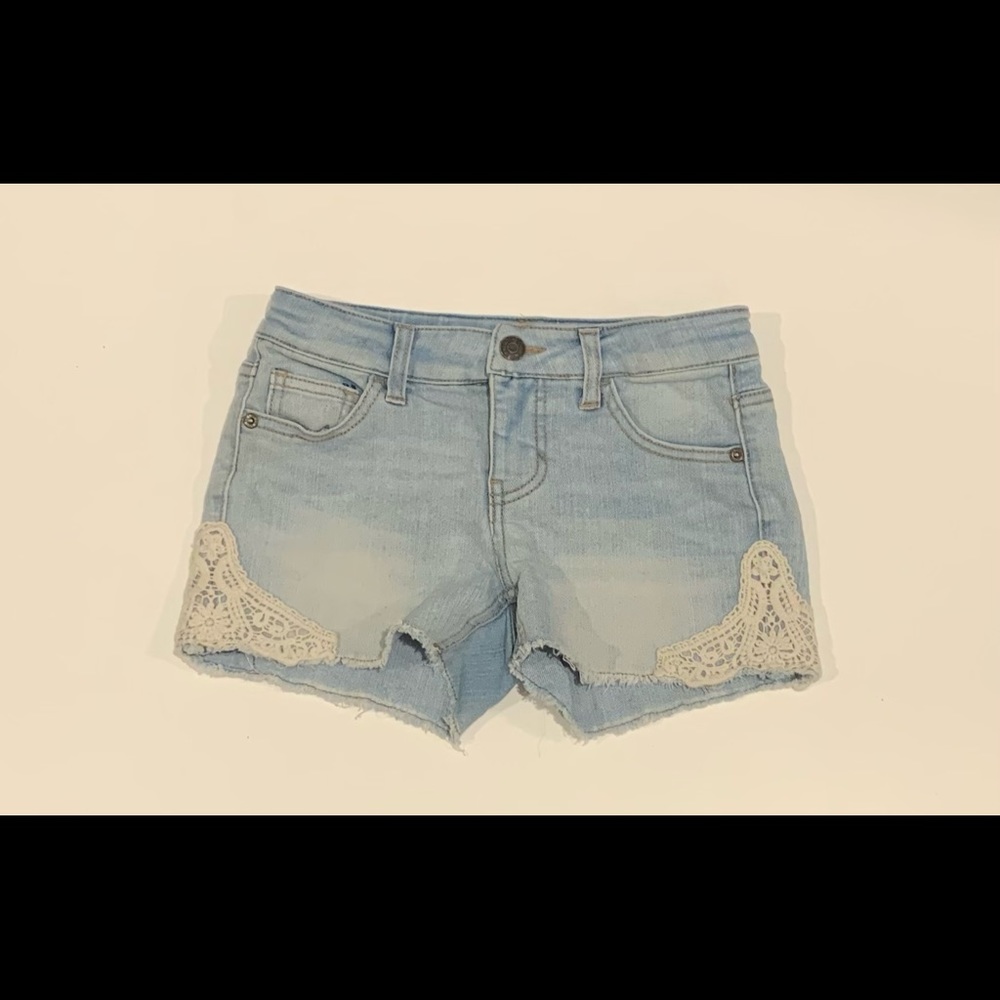 Girls Cherokee denim shorts size medium (size 10)
